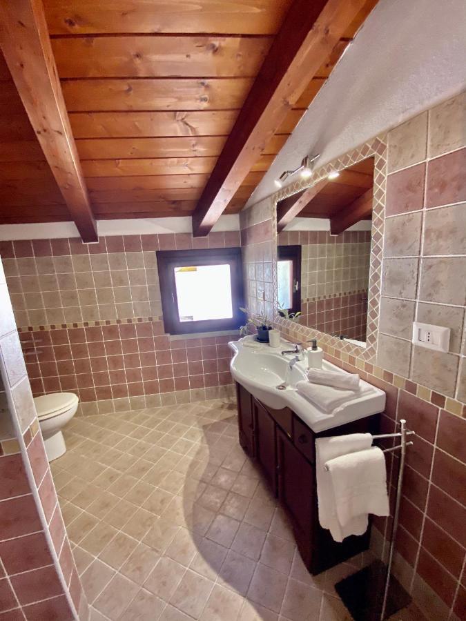 Casadina Apartment Iun Q2891 Oschiri Kültér fotó